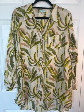 Women’s Lightweight Button-Up Top in Olive & Beige Leaf Print